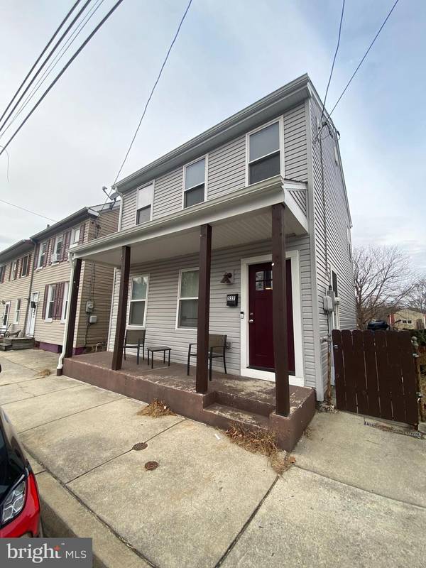 537 MANOR ST,  Columbia,  PA 17512