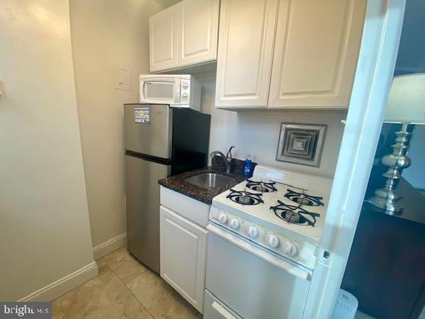 1121 ARLINGTON BLVD #927, Arlington, VA 22209