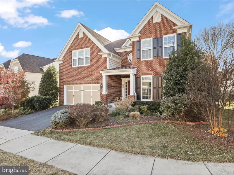 43527 LOUDOUN BARN WAY, Chantilly, VA 20152