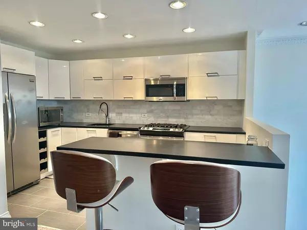 Arlington, VA 22209,1200 N NASH ST #230