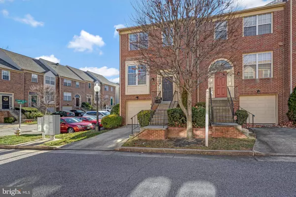 Alexandria, VA 22304,328 CLOUDES MILL CT