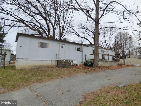 215 FRYSVILLE RD, York, PA 17406