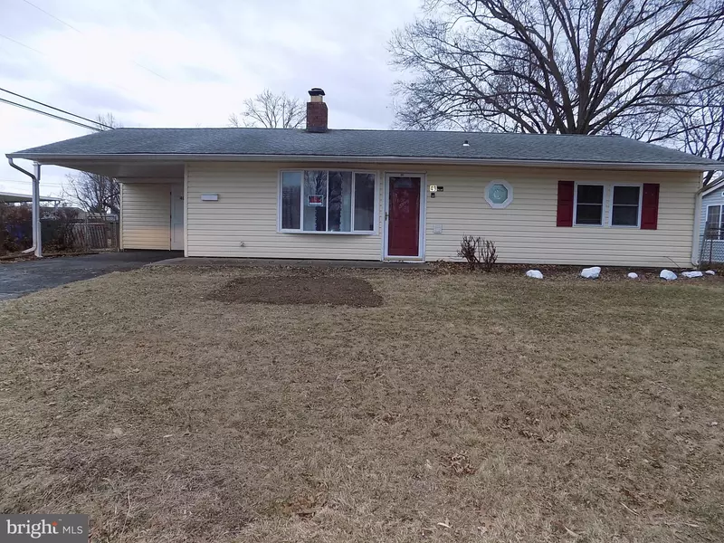 49 ORCHARD LN, Levittown, PA 19055