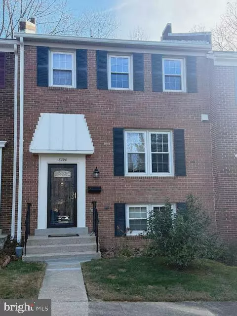 8090 SLEEPY VIEW LN, Springfield, VA 22153