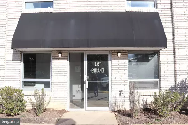 Fairfax, VA 22030,3930 WALNUT ST #250