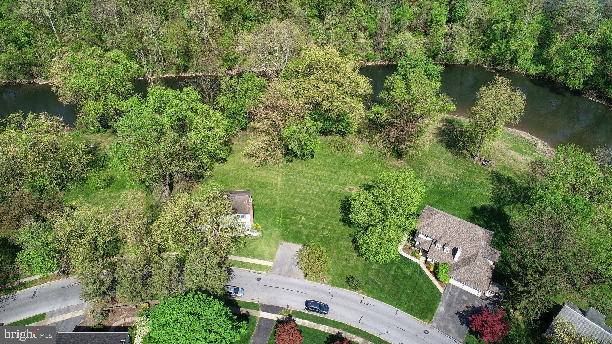 Hummelstown, PA 17036,116 CIRCLE DR