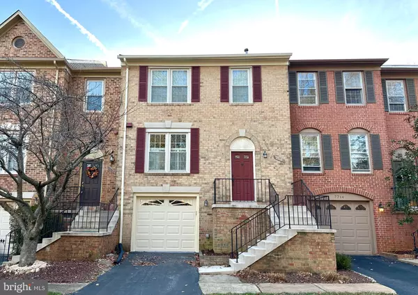 Springfield, VA 22152,7716 GROMWELL CT