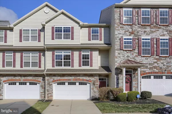 15 INDIANA CIRCLE, Lemoyne, PA 17043