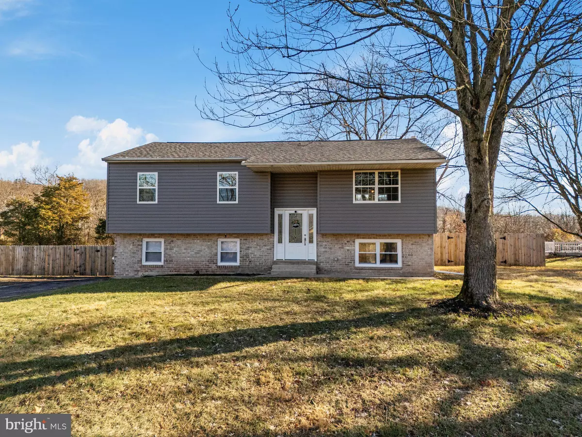 Pottstown, PA 19464,1482 HEATHER PL