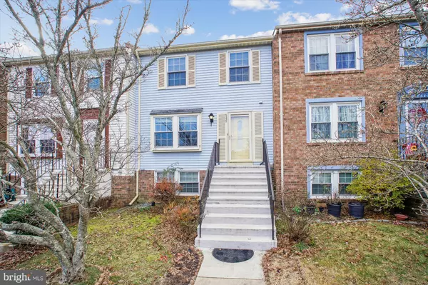 5332 LAROCHELLE CT, Alexandria, VA 22315