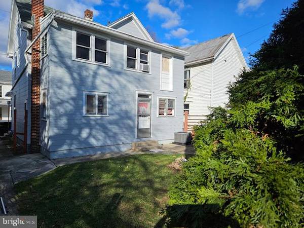 Shippensburg, PA 17257,106 BURD ST E