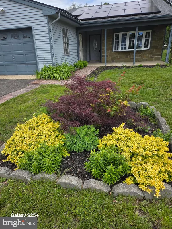 Southampton, NJ 08088,4 THORNBURY PL