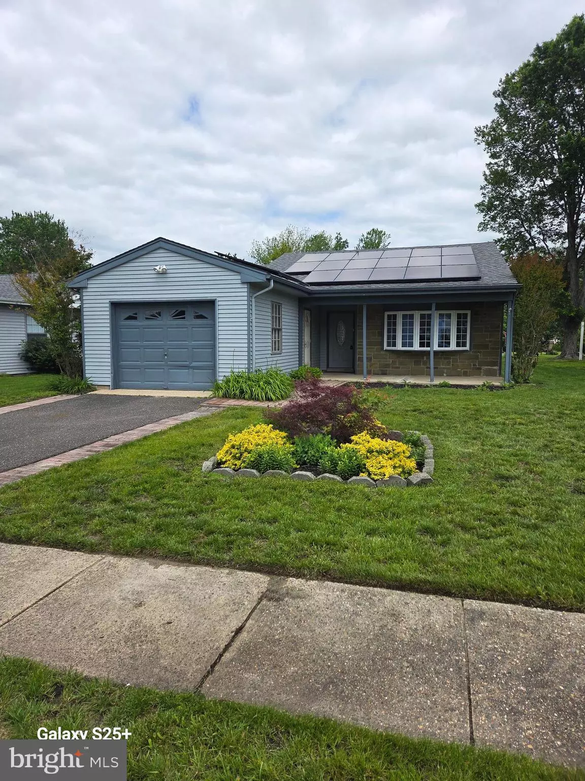 Southampton, NJ 08088,4 THORNBURY PL