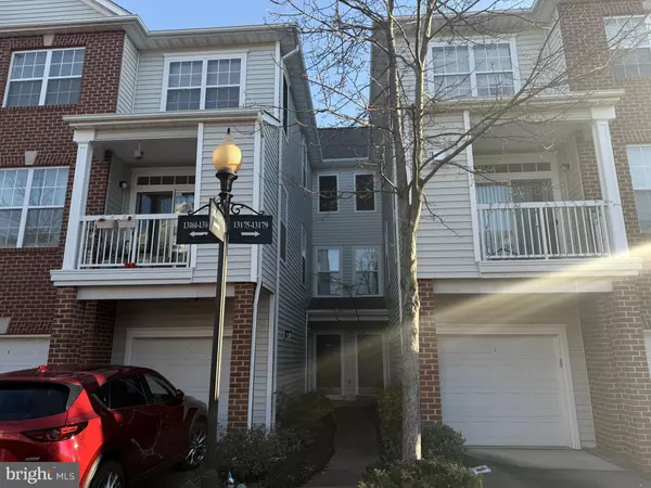 13169 MARCEY CREEK RD #13169, Herndon, VA 20171