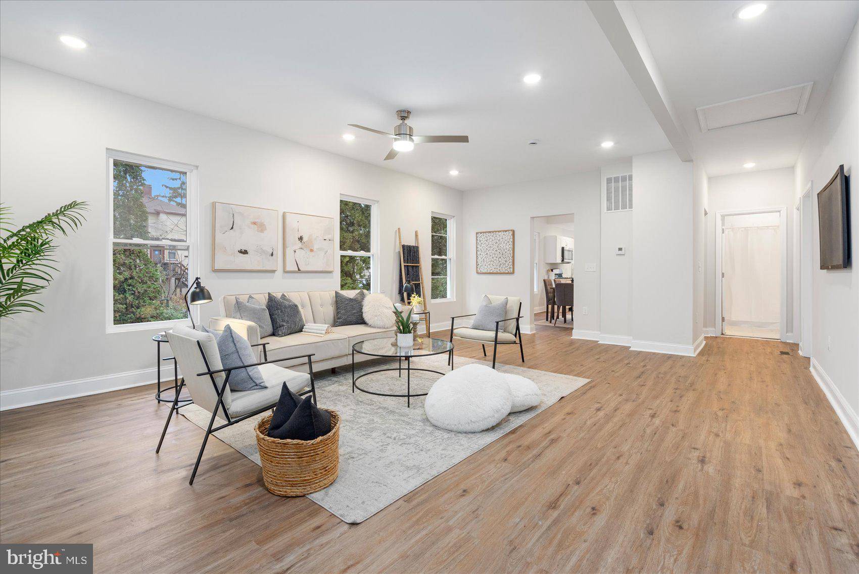 3004 LOUISE AVE, Baltimore, MD 21214