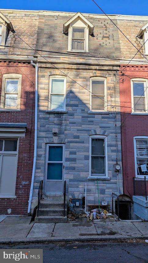 Lancaster, PA 17602,236 HOWARD AVE