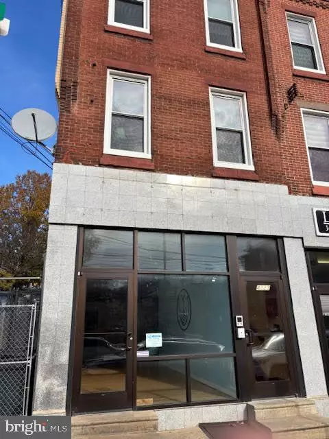 Philadelphia, PA 19129,4223 RIDGE AVE #1