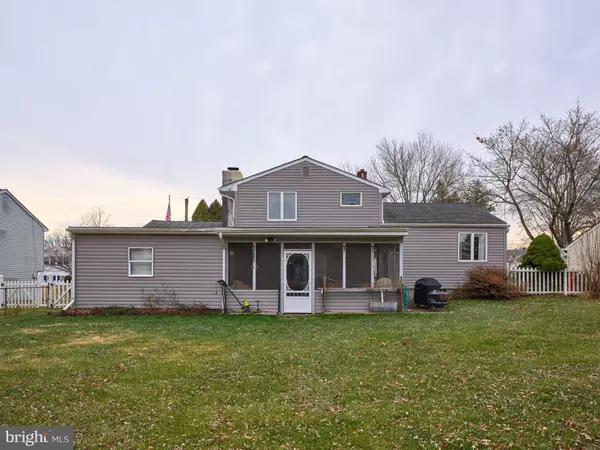 Warminster, PA 18974,1184 DARRAH RD