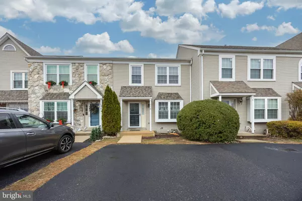 Upper Chichester, PA 19014,716 HEATHER LN