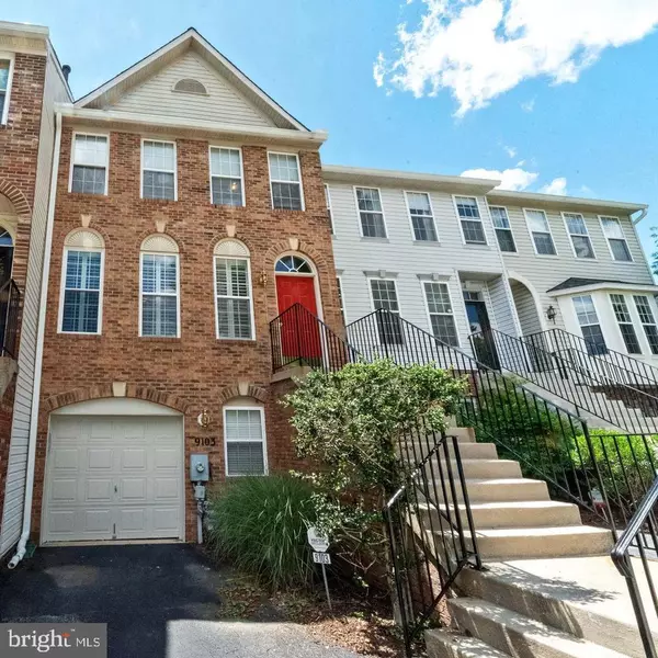 Columbia, MD 21045,9103 CARRIAGE HOUSE LN #2