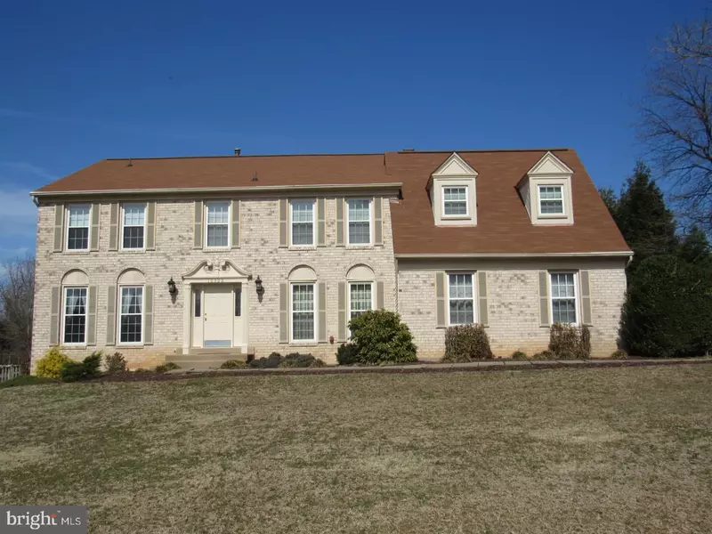 10406 DUNN MEADOW RD, Vienna, VA 22182