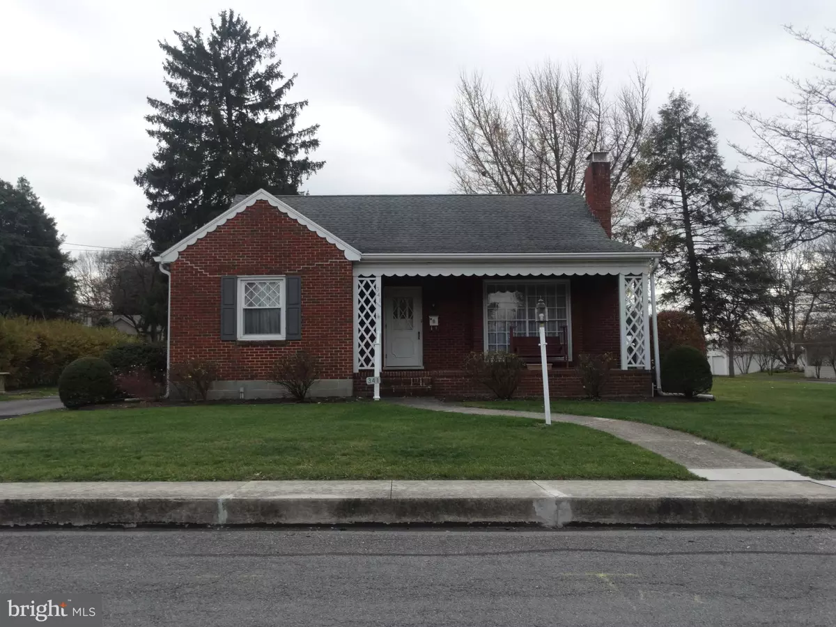 Greencastle, PA 17225,341 GRANT ST E