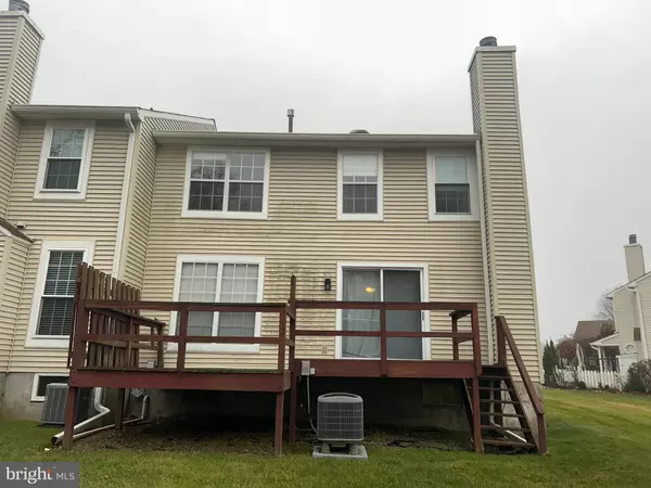 Southampton, PA 18966,647 CROFT DR