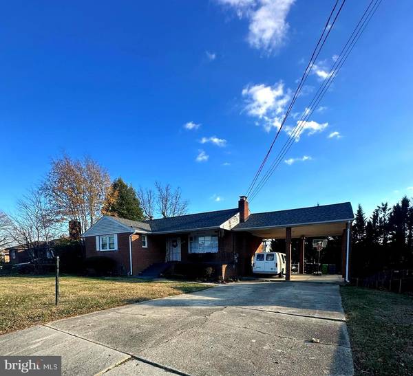 5909 ALAN DR, Clinton, MD 20735