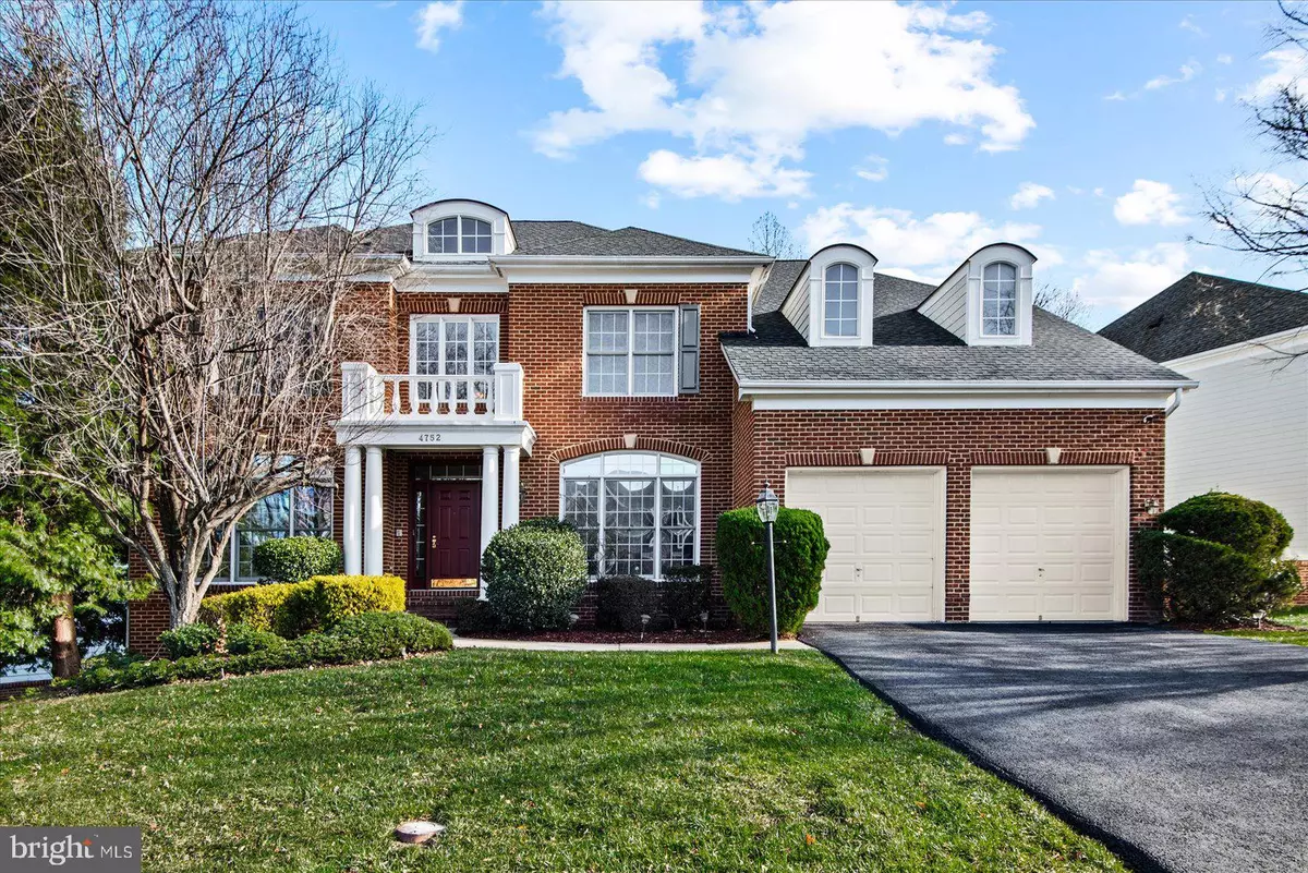 Woodbridge, VA 22192,4752 GRAND MASTERS WAY