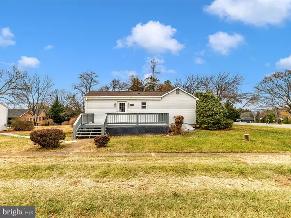 40397 CHARLES TOWN PIKE, Paeonian Springs, VA 20129