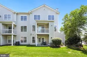 Herndon, VA 20171,2436 COOPERS BRANCH CT #2436