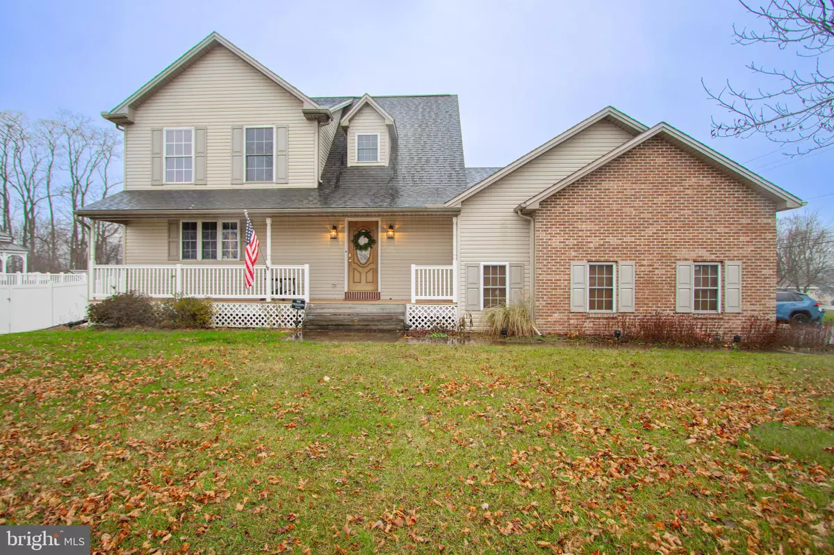 Lewisberry, PA 17339,303 LEWISBERRY CT