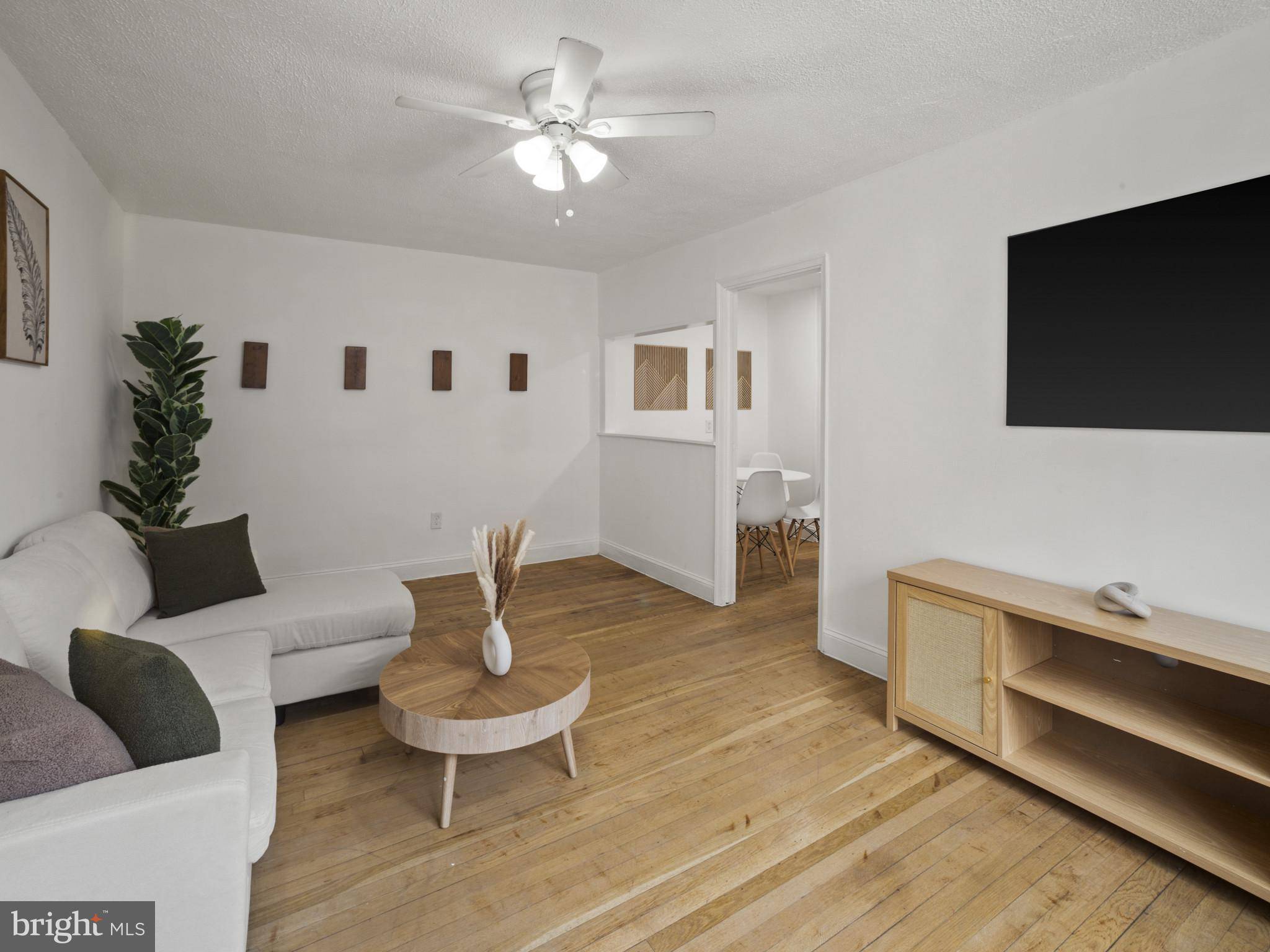 Washington, DC 20032,22 DANBURY ST SE #2