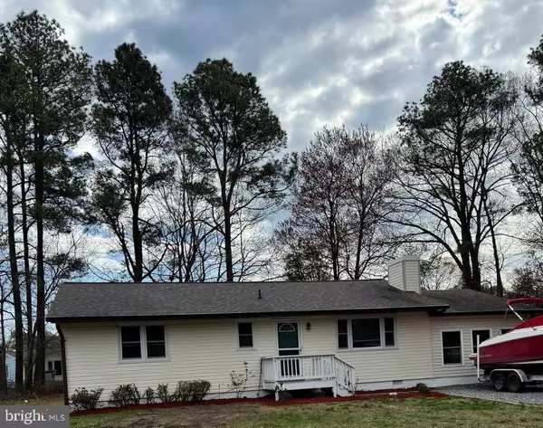 55 STRATFORD DRIVE, Colonial Beach, VA 22443