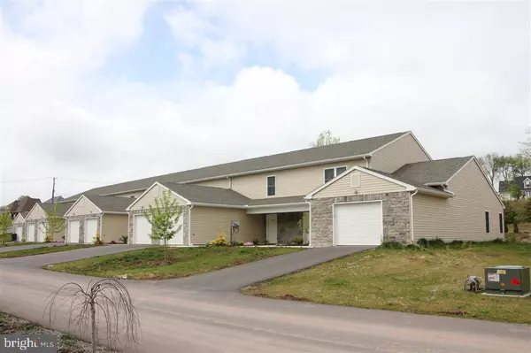 163 NATURES TRL, Millersburg, PA 17061