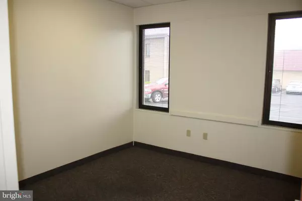 Chambersburg, PA 17201,375 FLORAL AVE #116