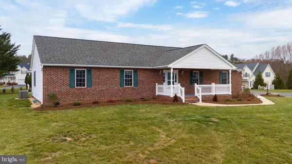 70 VICTORIA DR, Fishersville, VA 22939