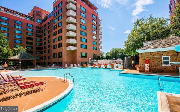 1111 ARLINGTON BLVD #826, Arlington, VA 22209