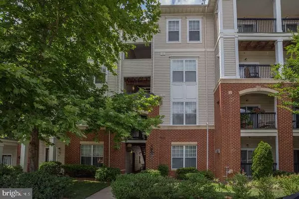 11319 ARISTOTLE DR #3-305, Fairfax, VA 22030