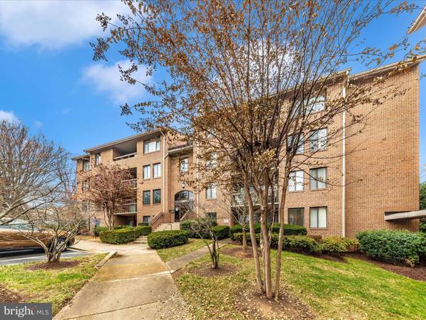 11409 COMMONWEALTH DR #202,  Rockville,  MD 20852