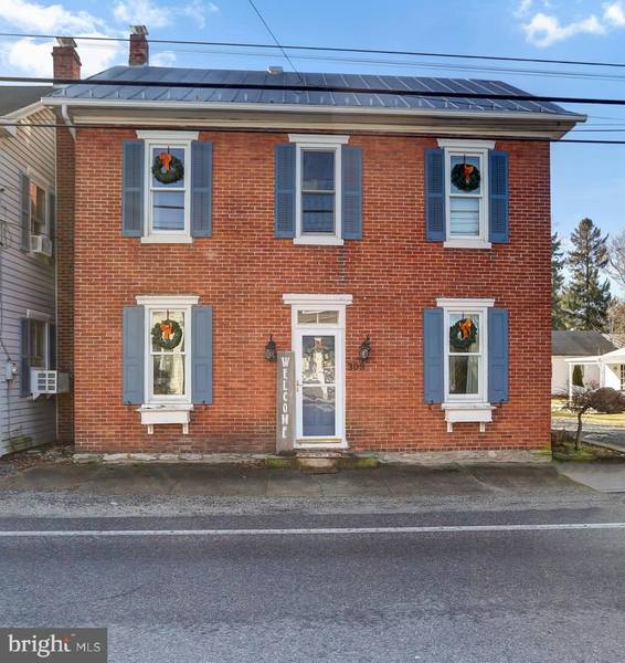 309 WALNUT ST, Boiling Springs, PA 17007