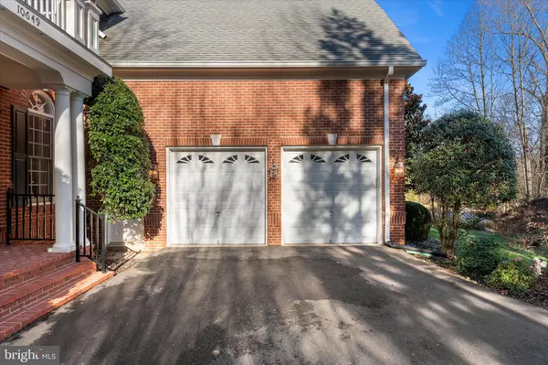 Oakton, VA 22124,10649 OAKTON RIDGE CT