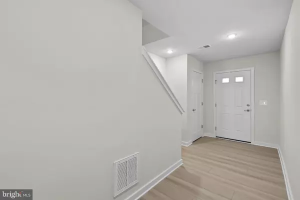 Ranson, WV 25438,176 HUNTWELL WEST AVE