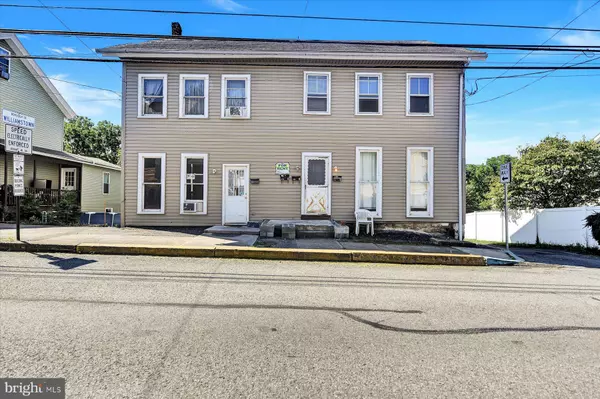 438-440 W MARKET ST, Williamstown, PA 17098