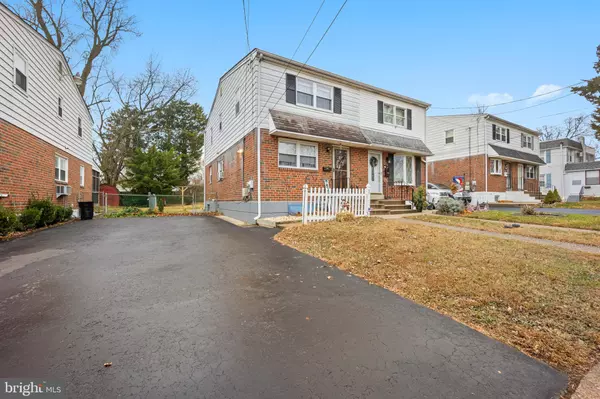 Folcroft, PA 19032,530 WILLOWS AVE