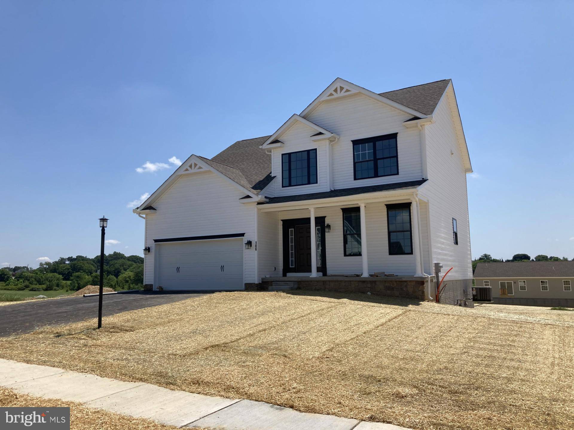 106 STONEWICKE DR #85, Hanover, PA 17331