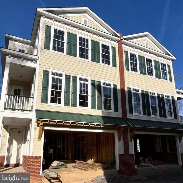 10636 POCKET PL, Fairfax, VA 22030