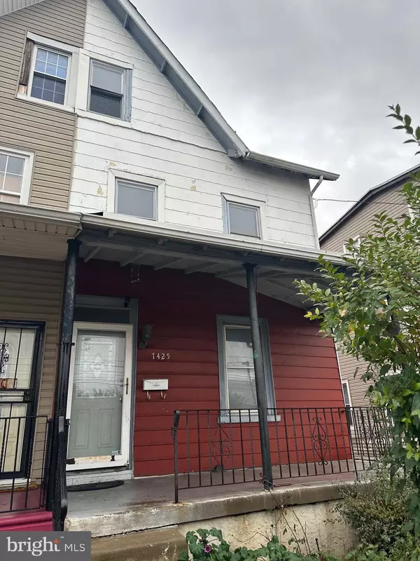 7425 OXFORD AVE, Philadelphia, PA 19111