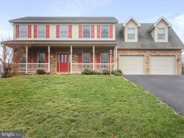 Fayetteville, PA 17222,221 CRESTHAVEN DRIVE