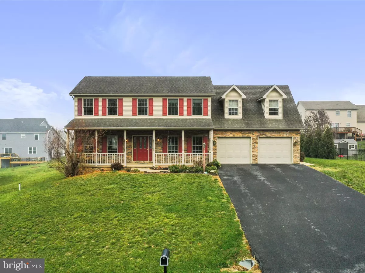 Fayetteville, PA 17222,221 CRESTHAVEN DRIVE